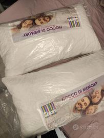 Cuscino nuovo di zecca