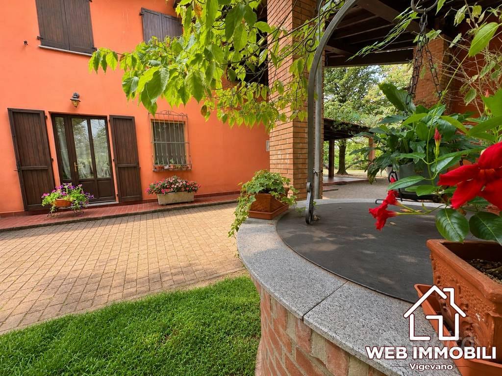 Casa – Vigevano, Sforzesca - Vista 2