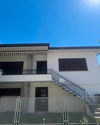 Villa indipendente con giardino privato