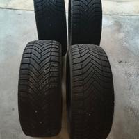 Pneumatici Invernali 205/45/17 Michelin