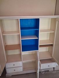 mobile credenza
