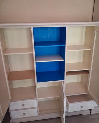 mobile credenza
