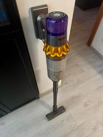 Dyson V15 Detect Absolute