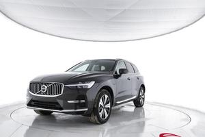 VOLVO XC60 T6 AWD Plug-in hybrid Elettrica/Benzi