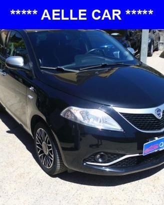 LANCIA Ypsilon 1.2 69 CV 5 porte Gold