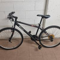 Bicicletta Btwin Rockrider 5.0