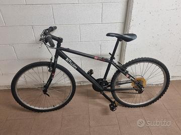 Bicicletta Btwin Rockrider 5.0