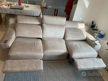 Divano 4 posti