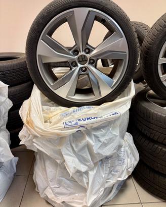 CERCHI ORIGINALI AUDI SPORT 19" CON GOMME TERMICHE