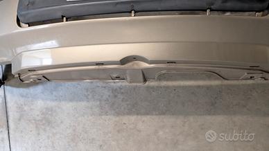 paraurti anteriore panda 169 rotto