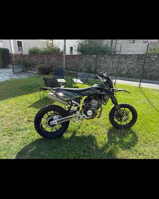 swm 125 4T