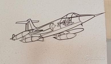 F104 oggetto per arredo