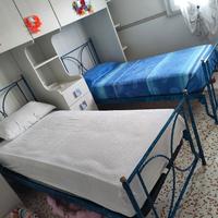 struttura letto singolo in ferro battuto 