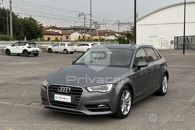 AUDI A3 1.6 TDI clean diesel Ambiente