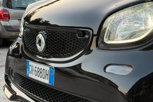 SMART ALLESTIMENTO BRABUS