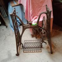 Base di macchina da cucire