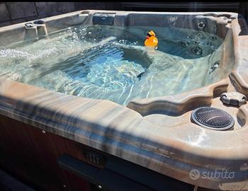 piscina idromassaggio Jacuzzi Garda 6 posti 