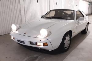 Porsce 928S