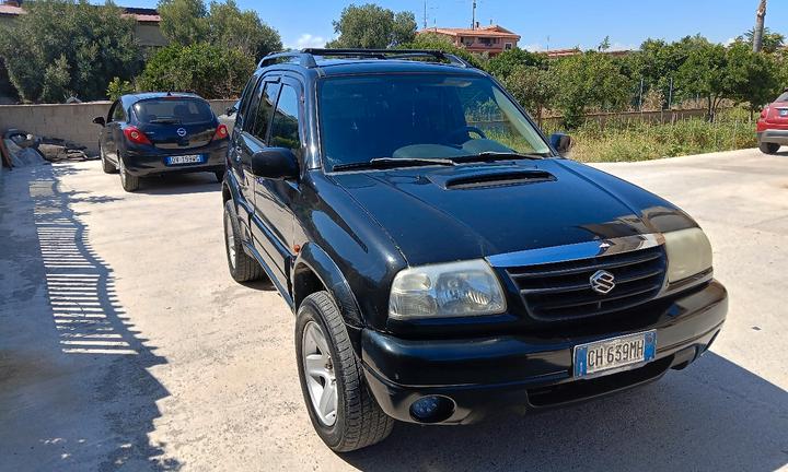 suzuki Grand vitara del 2003