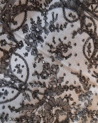 Mantilla spagnola antica