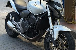 Honda hornet 600