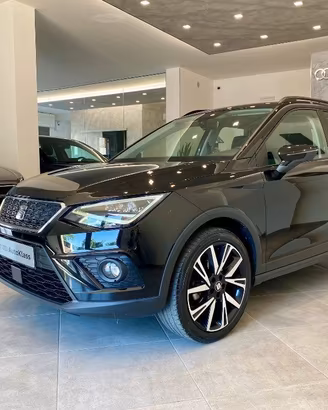 SEAT Arona 1.0 EcoTSI Black Edition di Unico Propr