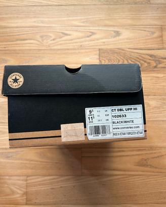 all star in pelle