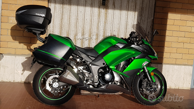 Kawasaki z1000sx 2017 aprilia tuono v4r