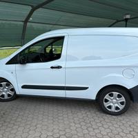 Ford Courier