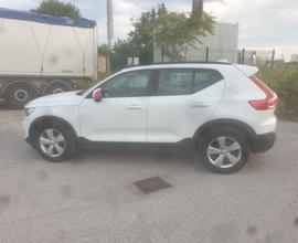 Volvo xc40 (2020) autocarro ad uso privato