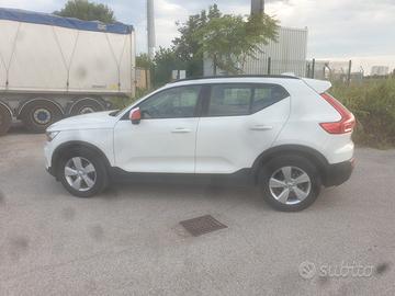 Volvo xc40 (2020) autocarro ad uso privato