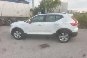 Volvo xc40 (2020) autocarro ad uso privato