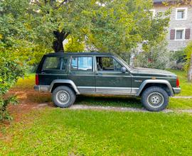 Jeep Cherokee XJ 2.5TD