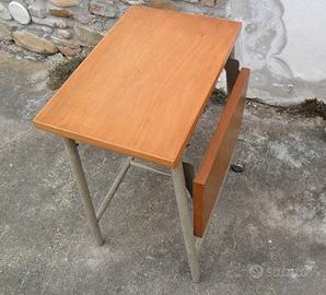 Tavolino dattilo industriale anni 60-70  bandella