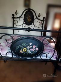 Letto matrimoniale vintage in ferro battuto 