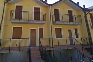 Immobile in asta di 176 m² con box auto a Sellero