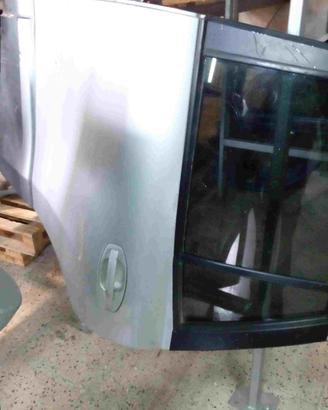 PORTIERA POSTERIORE SINISTRA HYUNDAI Santa Fe 1°