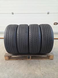 4 Gomme 235 55 18 Continental estive 