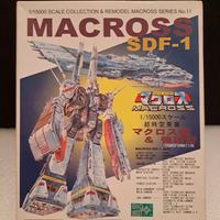 Macross Sdf-1 Super Dimens Plastic Model 1/15000