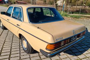 MERCEDES 200 D (W123) - epoca - ASI