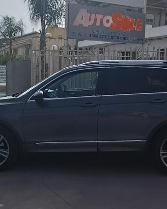 Volkswagen Tiguan 2.0 TDI SCR DSG 4MOTION Sport BM