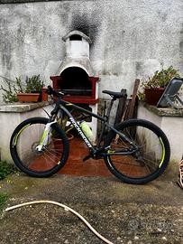 Mountainbike rockrider 520 ST