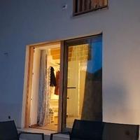 Villetta nuovissimacon terrazzo e posto auto