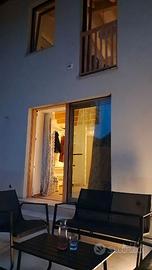 Villetta nuovissimacon terrazzo e posto auto