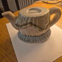 Salvadanaio Vintage in Ceramica a forma di Teiera