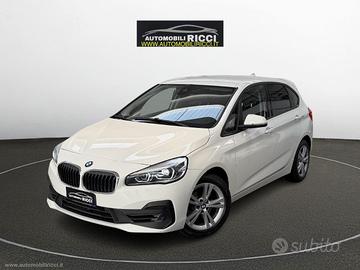 BMW 218i ACTIVE TOURER