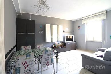 3 LOCALI A TERNI