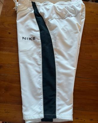 Pantaloni Bermuda Uomo Nike Tg. XL usati