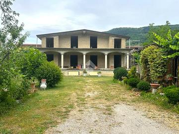 PORZIONE DI BIFAMILIARE A SANTO STEFANO DEL SOLE