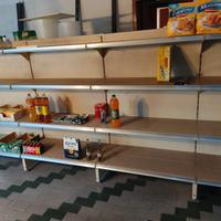 Scaffalatura da negozio a gondola